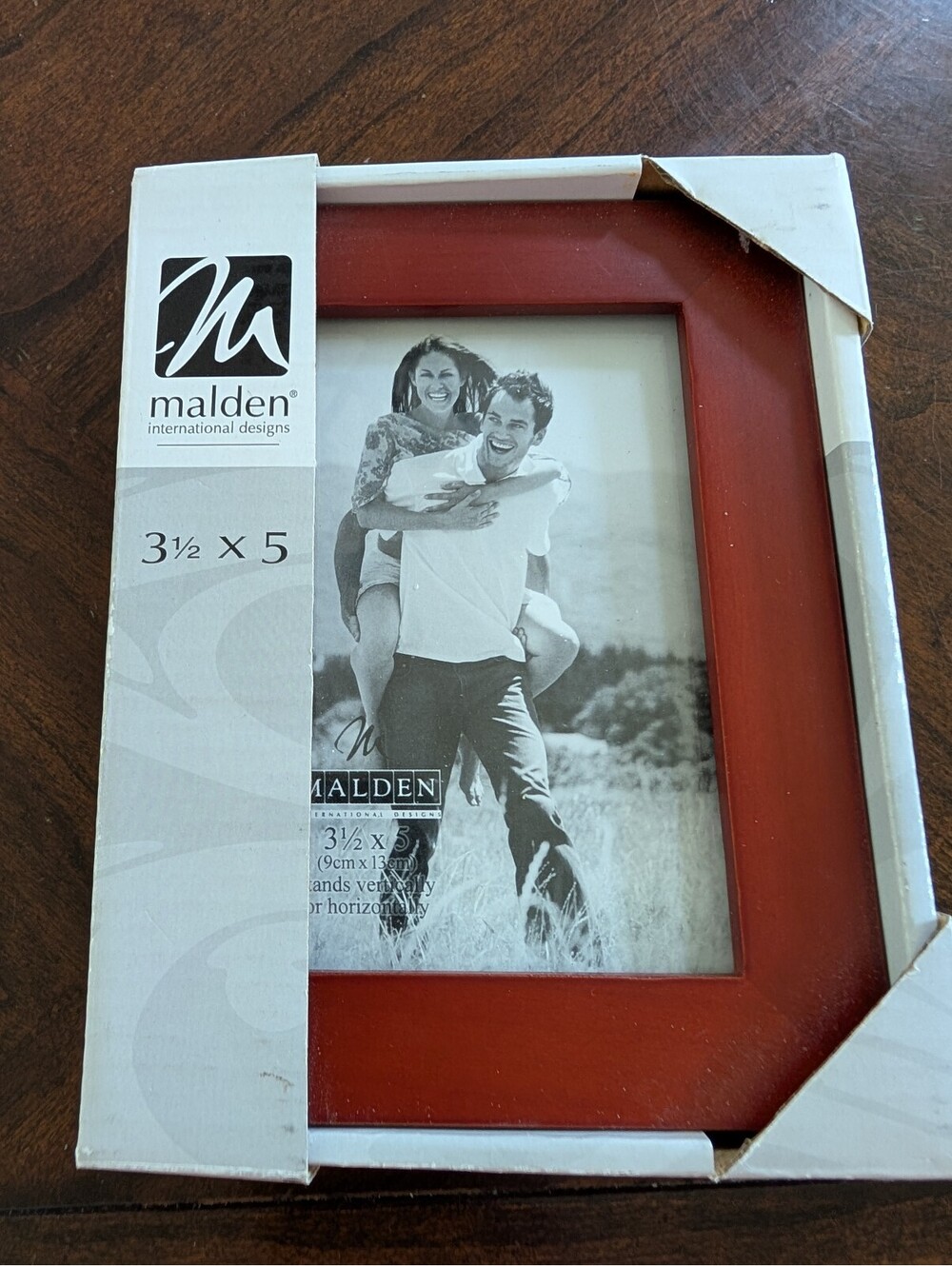 Malden 3.5 x 5" Wood Frame NIB